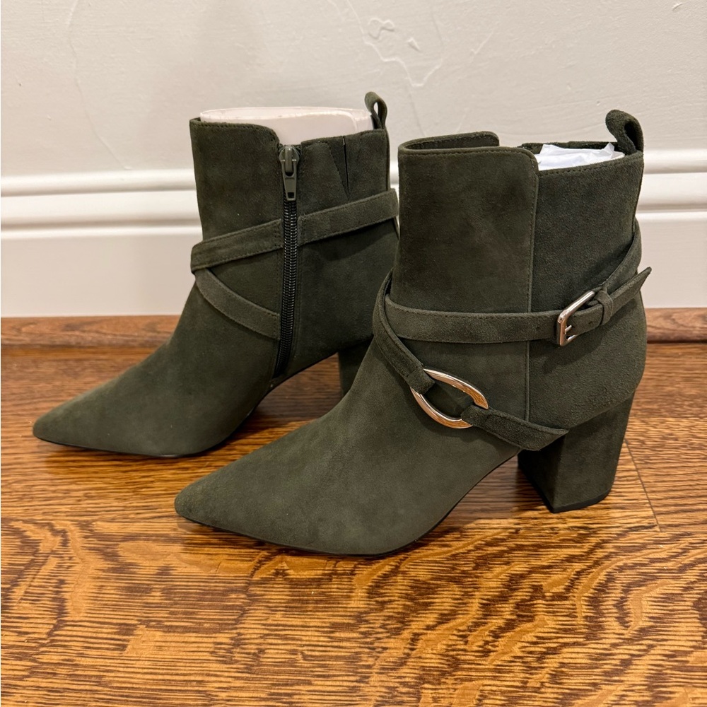 White House Black Market Devon Side Buckle Olive Green Women's Ankle Booties NBW